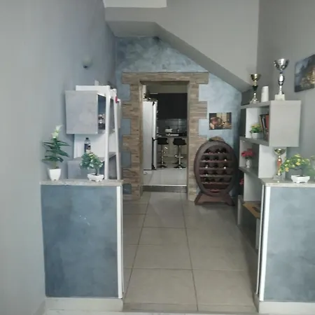 House Giusti * Avola